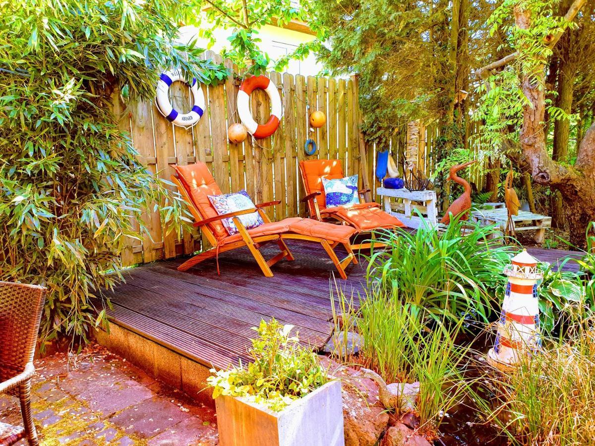 Ferienwohnung Im Garten Eden กรุนแบร์ก ภายนอก รูปภาพ