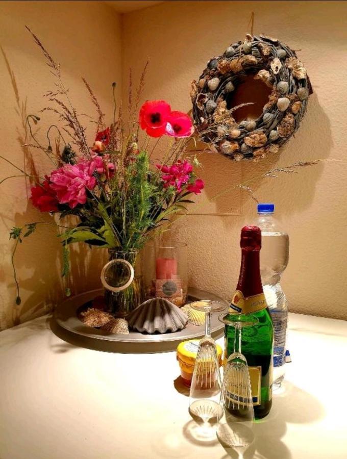 Ferienwohnung Im Garten Eden กรุนแบร์ก ภายนอก รูปภาพ